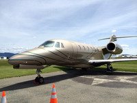 N426CM at COE