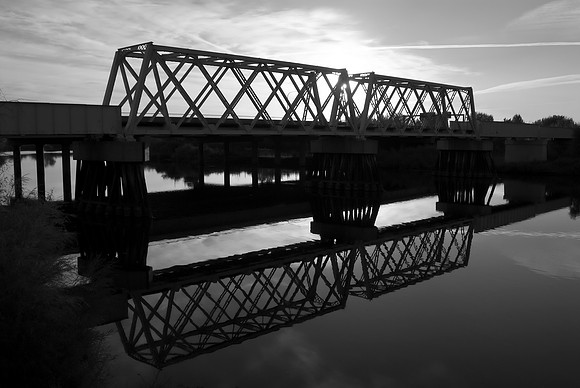 TCRY Bridge Over Yakima River